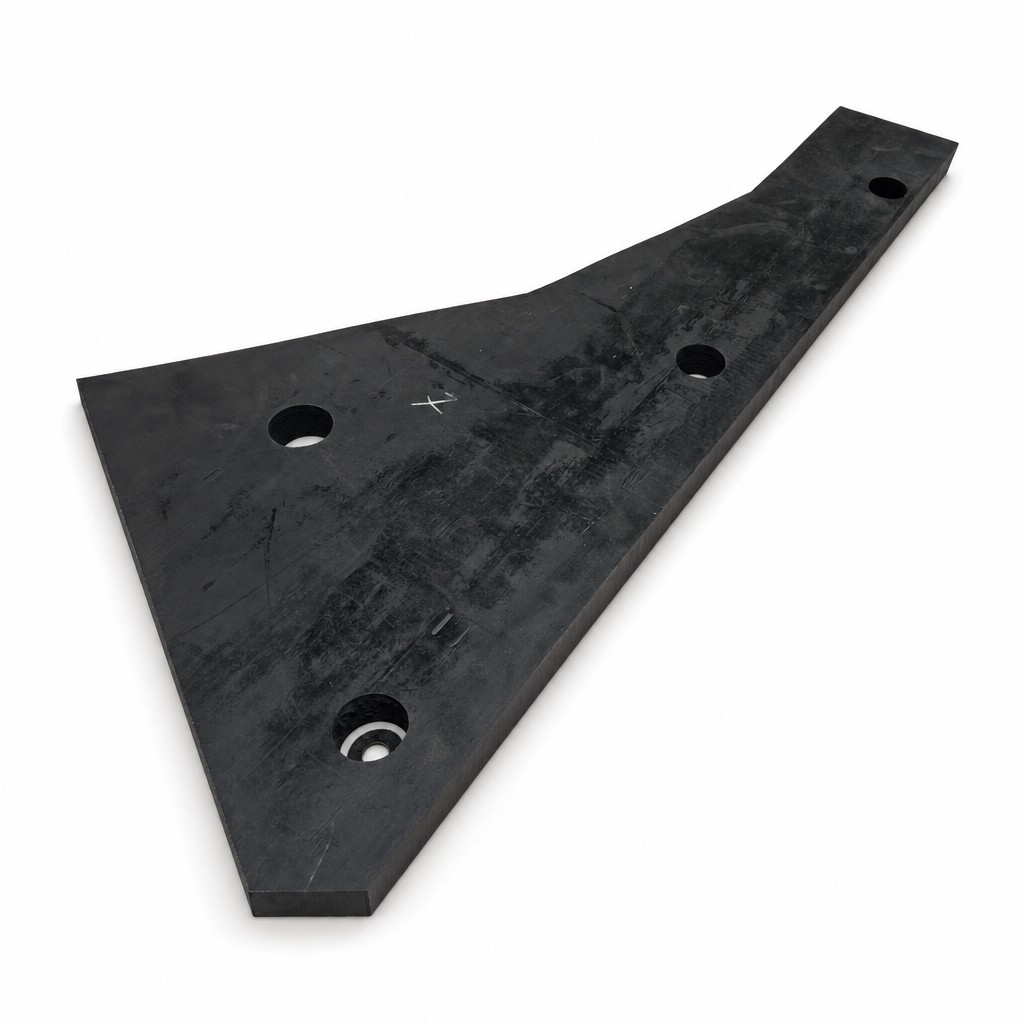 Discharger wear plate, rubber, middle deck right – Metso GP330 – image 2